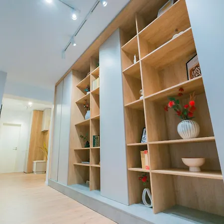 Metropolitan Marvel *